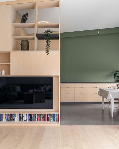 Modulaire houten boekenkast in mid-century design, kenmerkend voor de Pastoe design geschiedenis